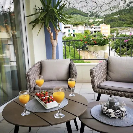 Apartment Vujcic Makarska