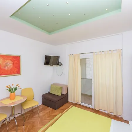 Apartament Vujcic *