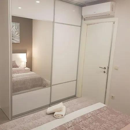 Vujcic Апартаменти