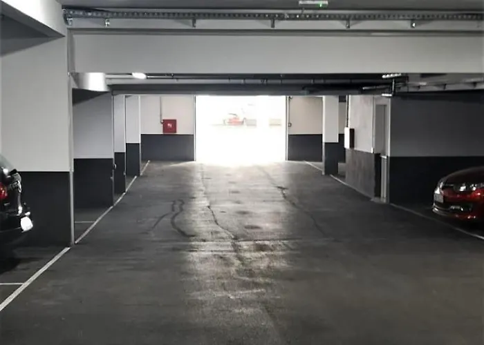 Vujcic Макарська